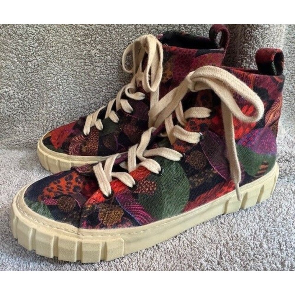 FARM Rio‎ Leopard Mushroom Skater High Top Sneaker Indie Hi Top Shoe 8.5
